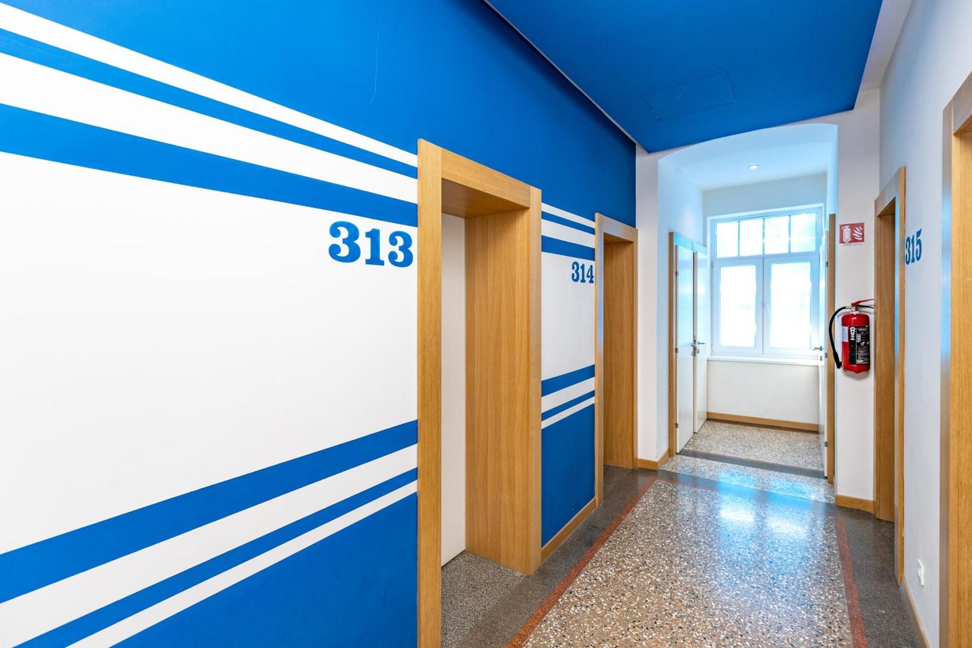 Hostel Link Lovran Exteriör bild