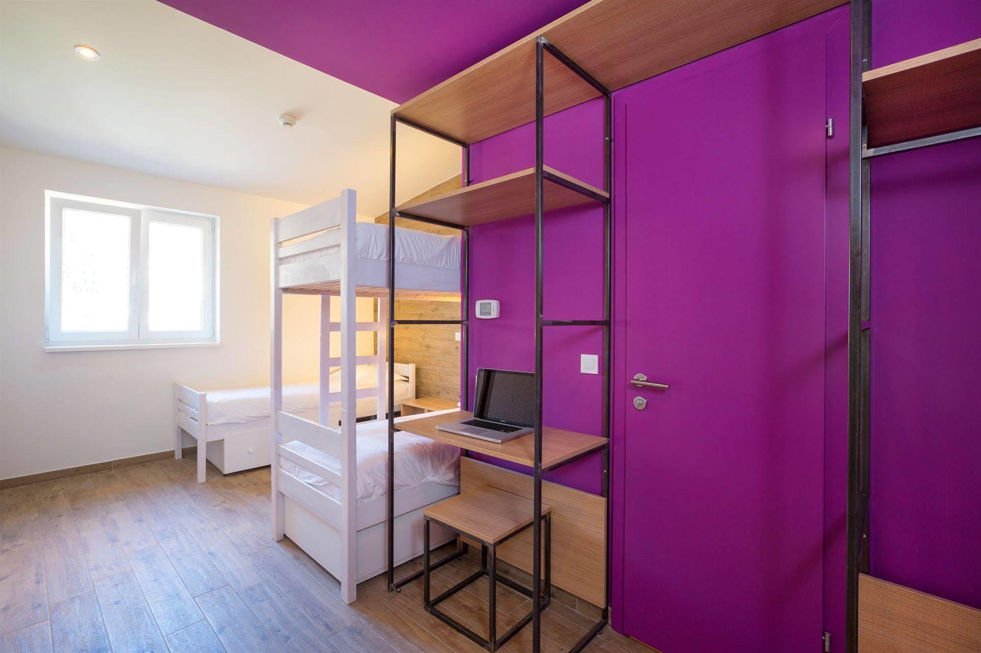 Hostel Link Lovran Exteriör bild